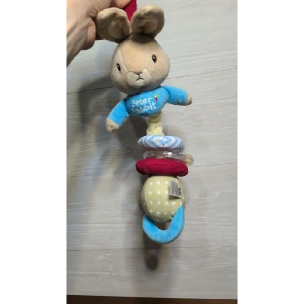 Kids Preferred Peter Rabbit Activity Toy Baby Plush Rattle Teether Vibrates Pull - Picture 8 of 8